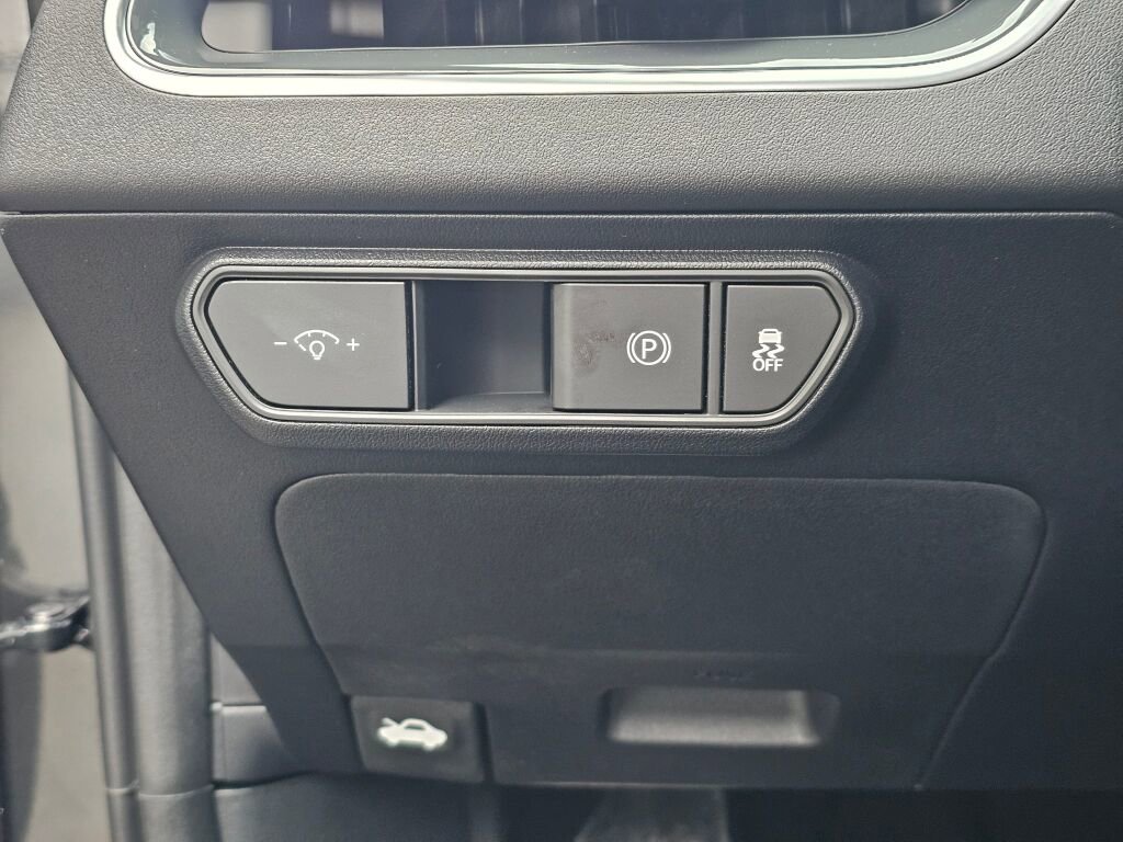 New 2025 Kia K4 GT-Line Turbo image 36