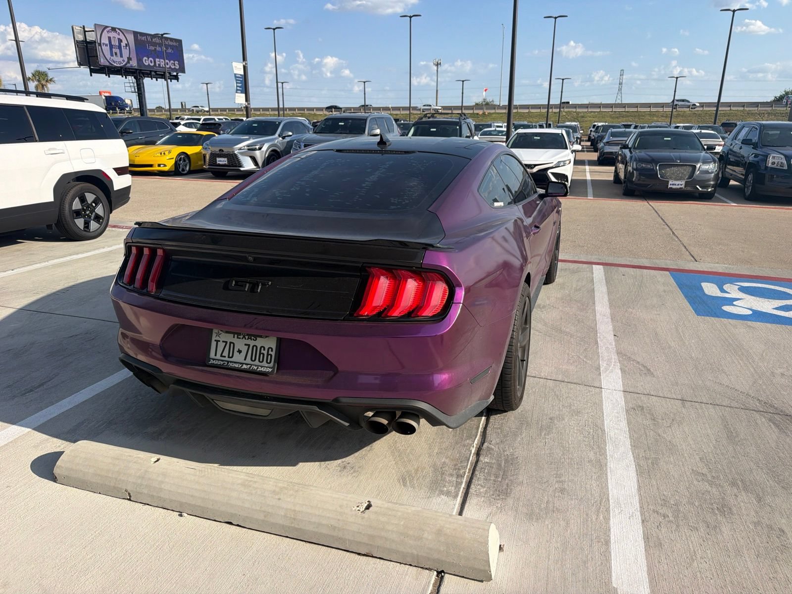Used 2022 Ford Mustang GT Premium w/ Equipment Group 401A RWD image 6