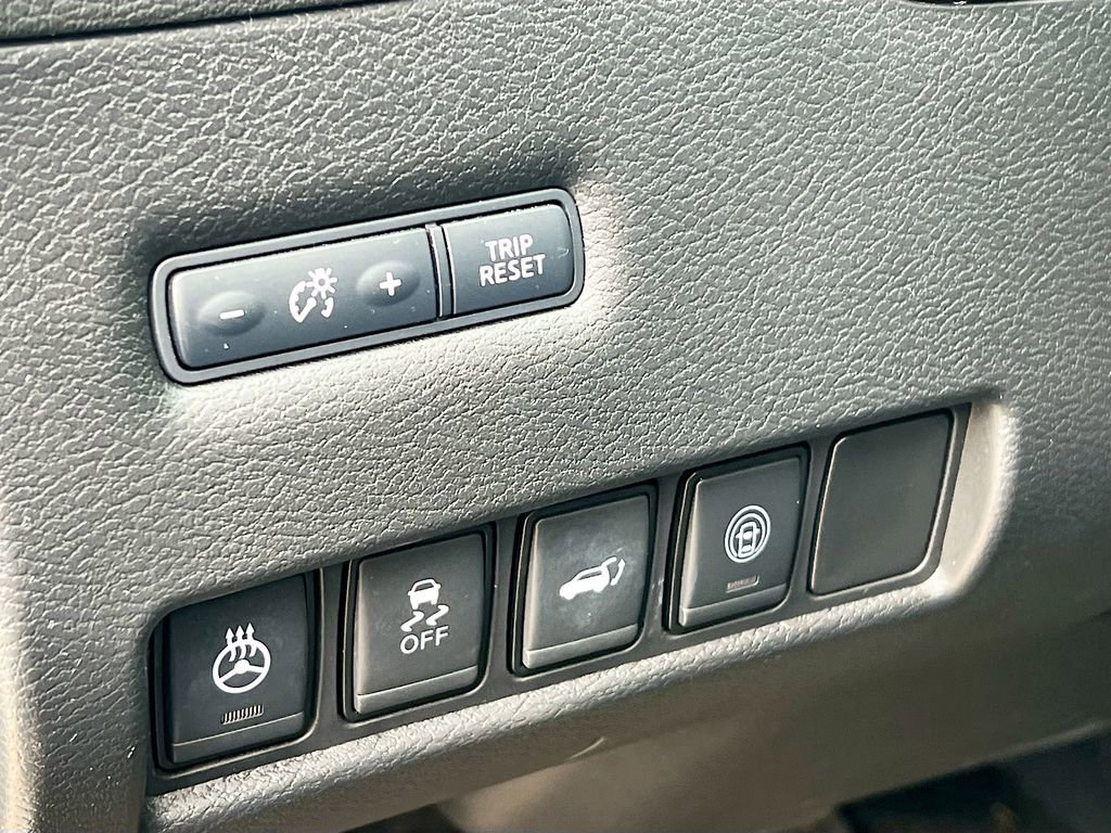 Used 2020 Nissan Murano SL w/ Moonroof Package image 10