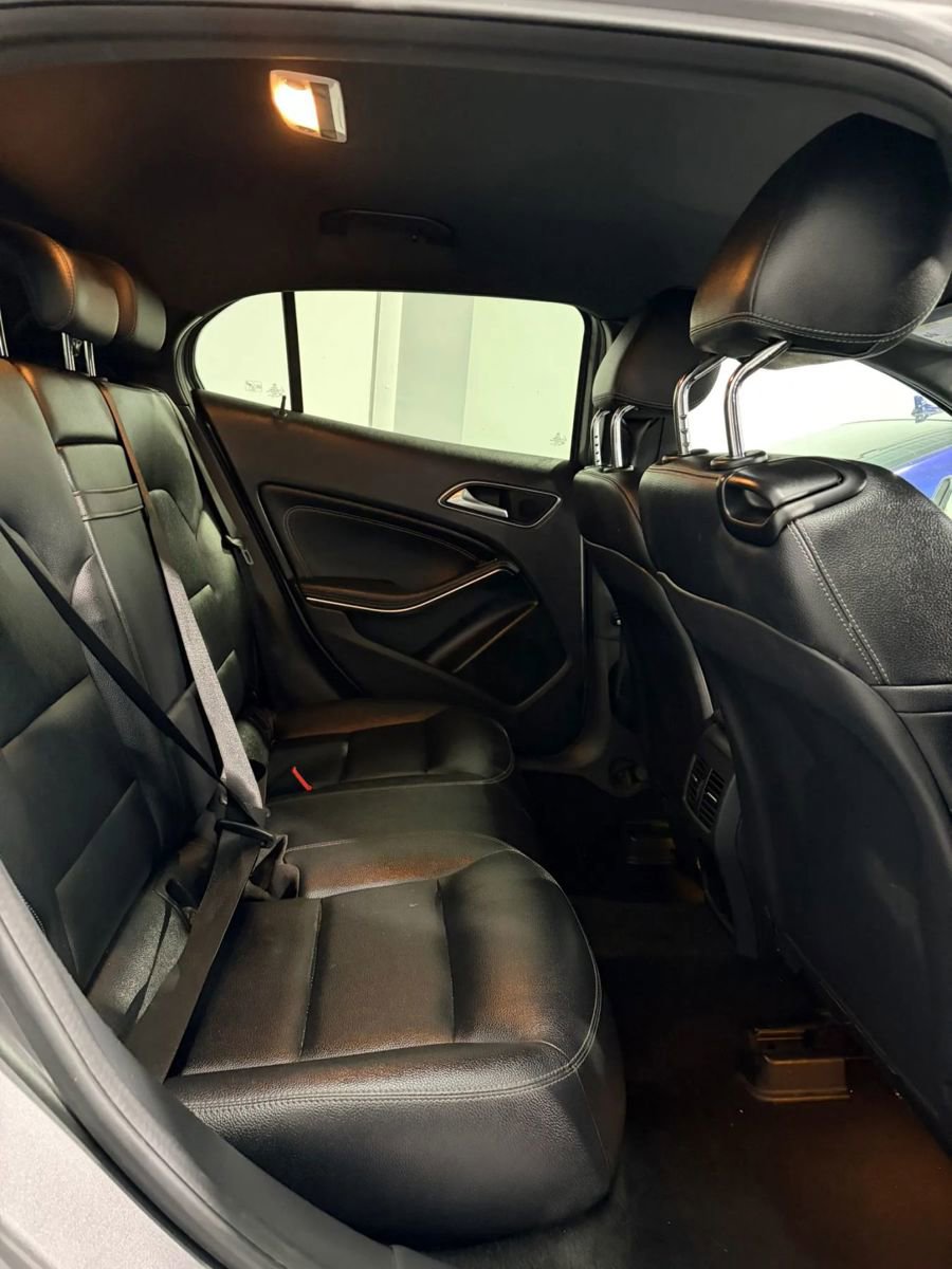 Used 2016 Mercedes-Benz GLA 250 4MATIC w/ Premium Package image 6