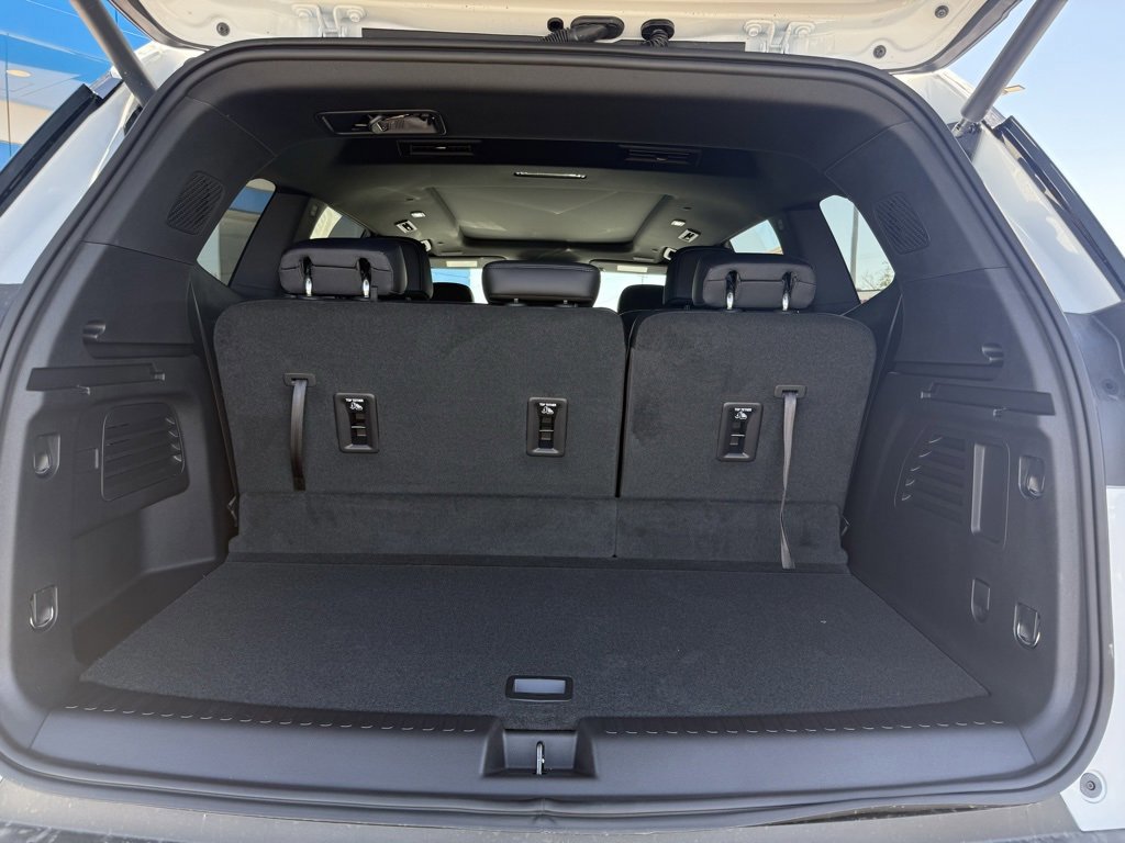 New 2025 GMC Acadia Elevation w/ Elevation Premium Package image 9