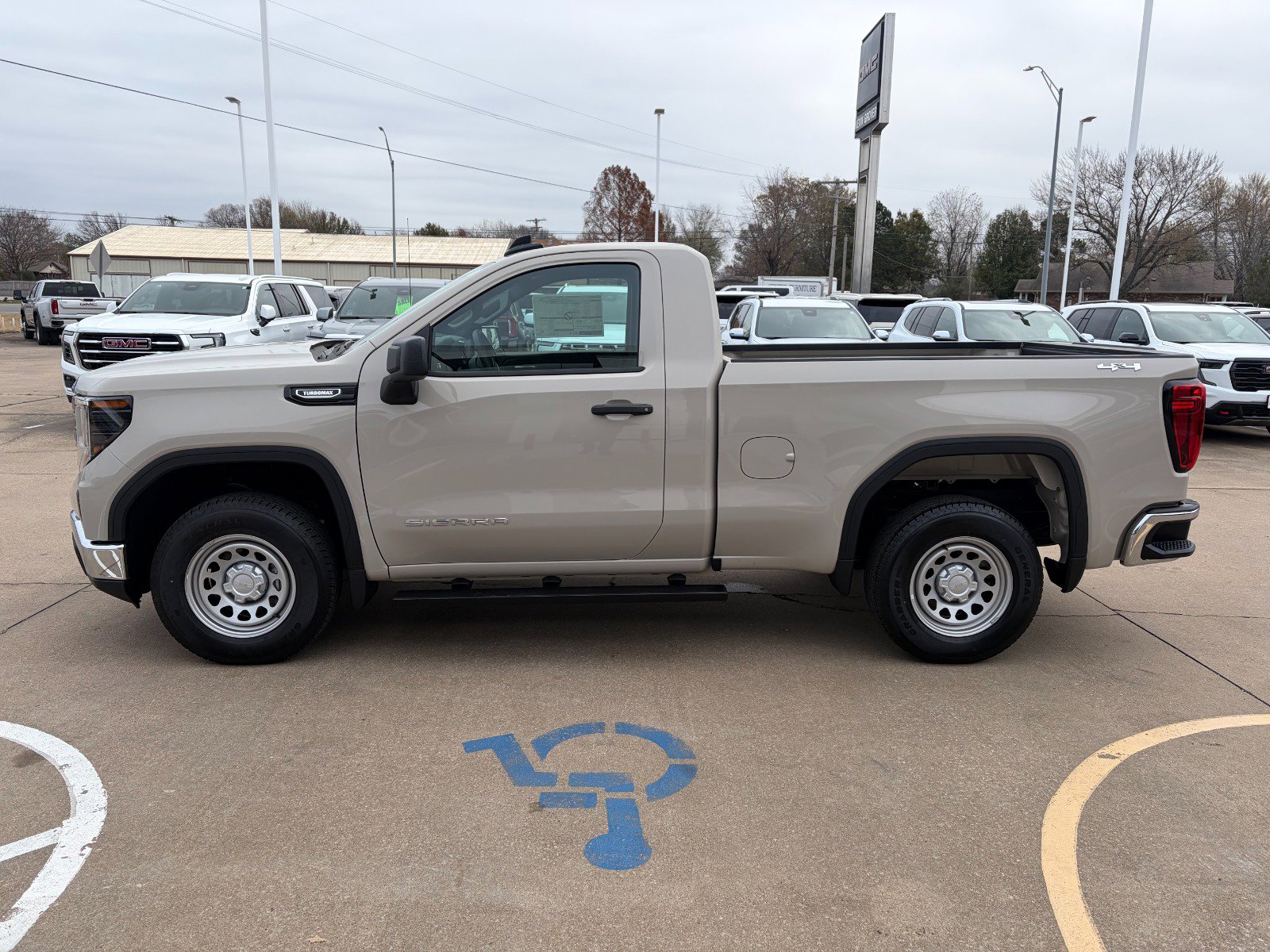 New 2026 GMC Sierra 1500 Pro w/ Pro Value Package image 3