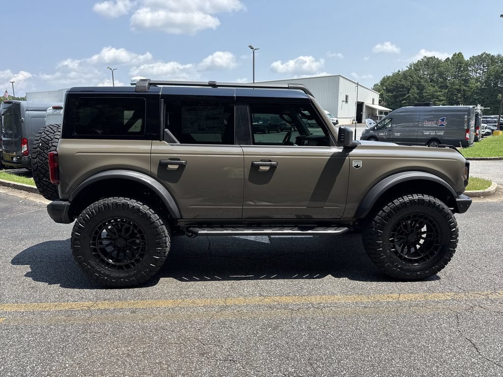 New 2026 Ford Bronco Big Bend w/ Black Diamond Package AWD/4WD image 8