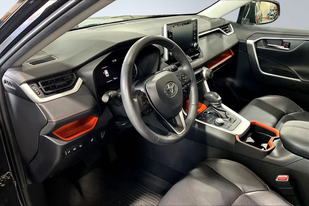 Used 2020 Toyota RAV4 Adventure AWD/4WD image 19