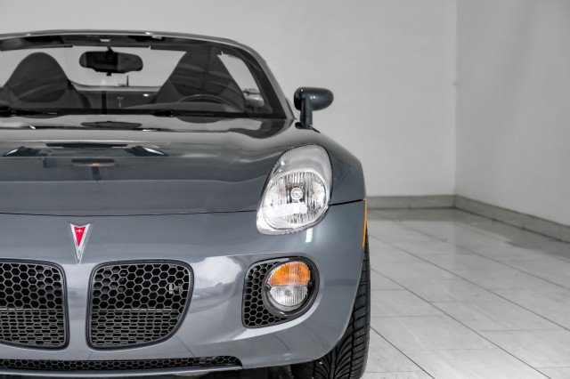 Used 2009 Pontiac Solstice GXP RWD image 31