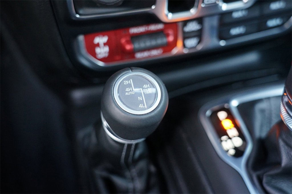 Used 2024 Jeep Gladiator Rubicon image 28