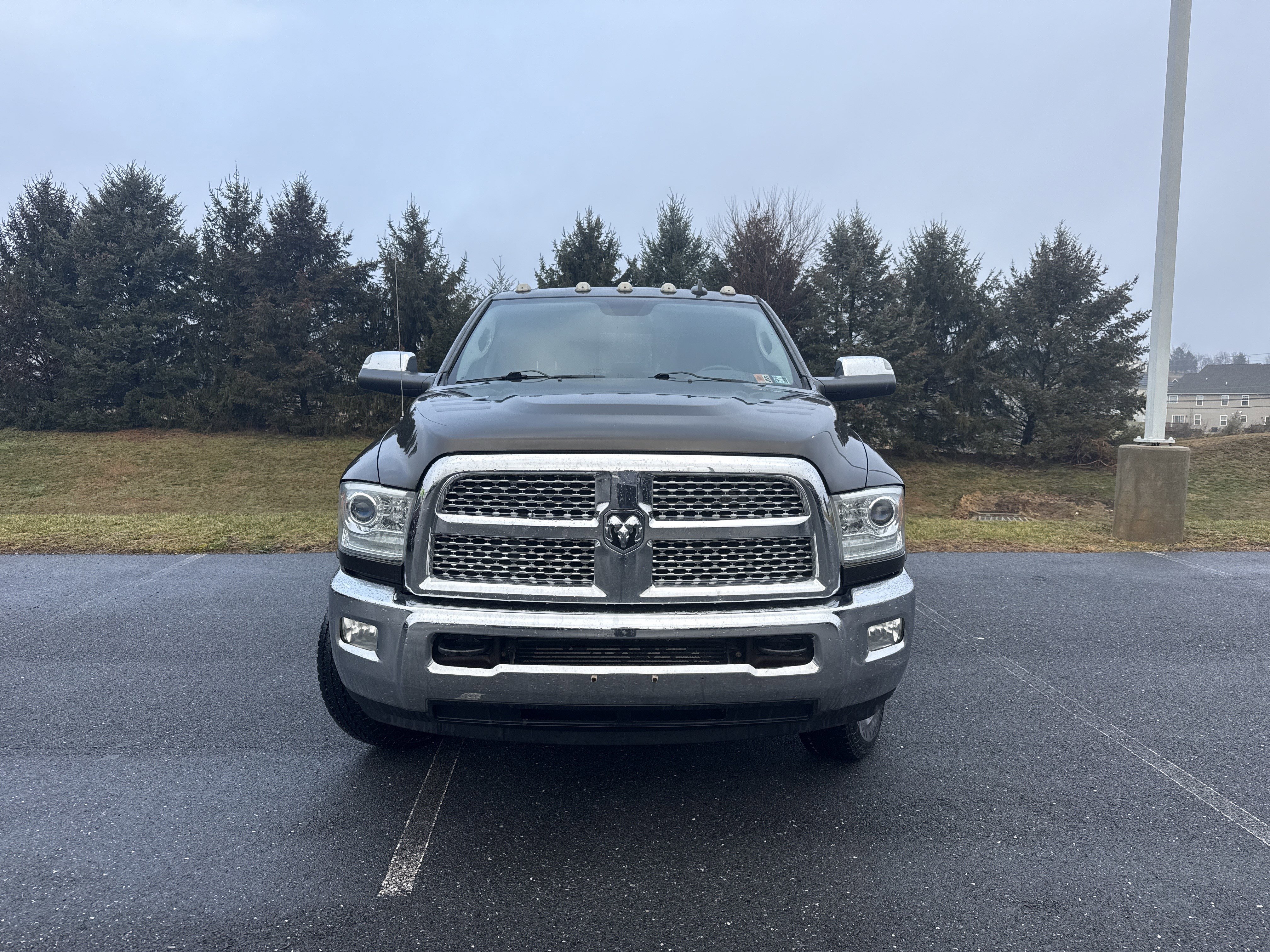 Used 2013 RAM 3500 Laramie image 3