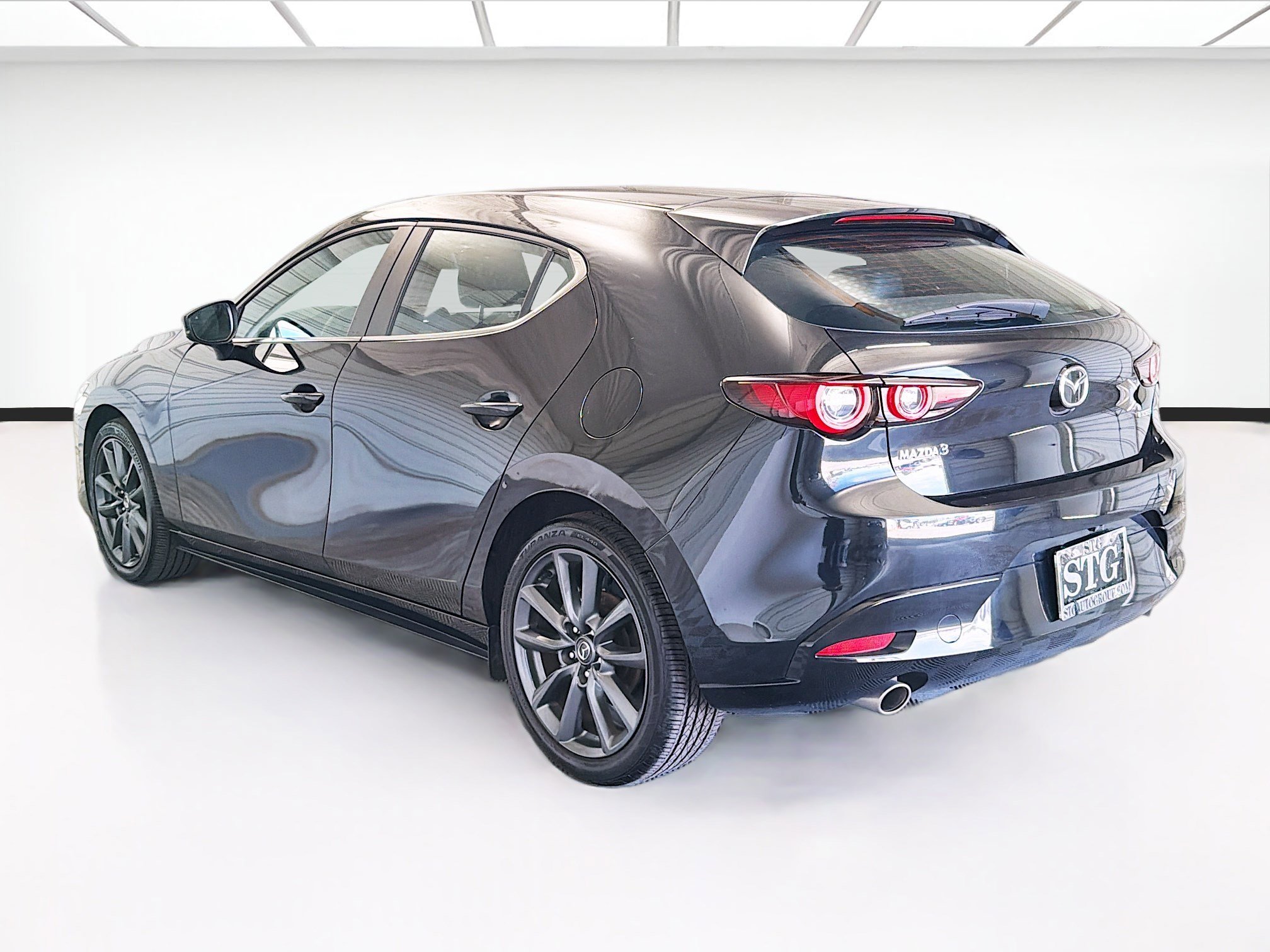 Used 2023 MAZDA MAZDA3 s image 6