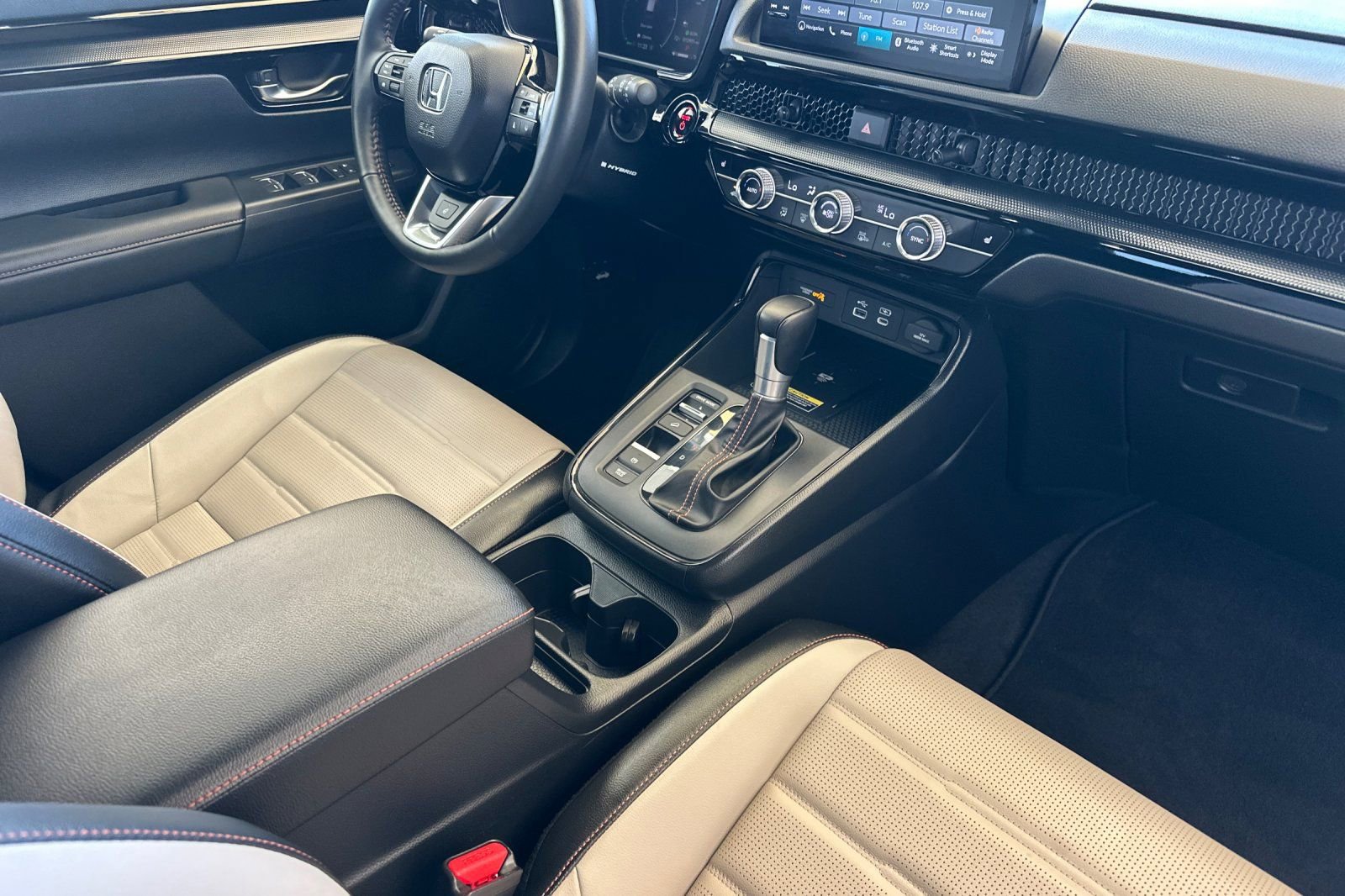 Certified 2024 Honda CR-V Sport Touring image 16