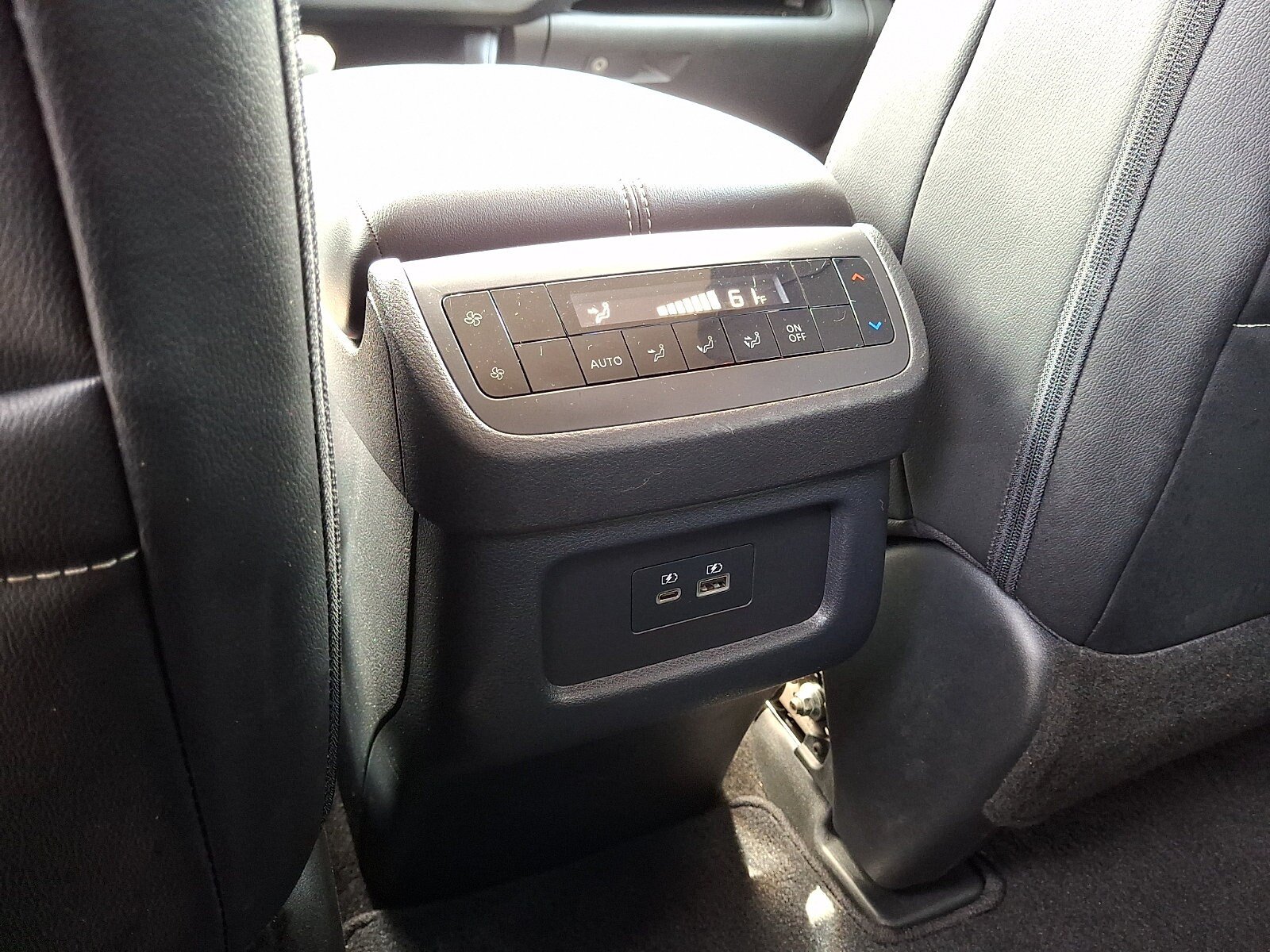 Certified 2023 Nissan Pathfinder SL AWD/4WD image 13