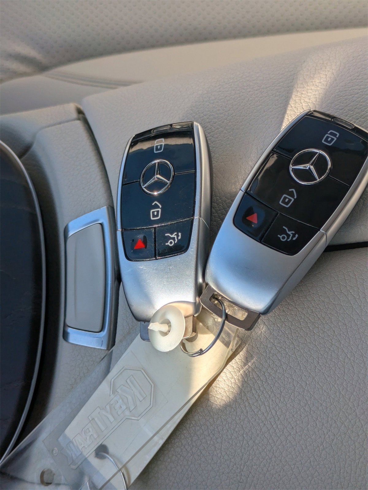 Used 2021 Mercedes-Benz E 350 Sedan w/ Premium Package image 35