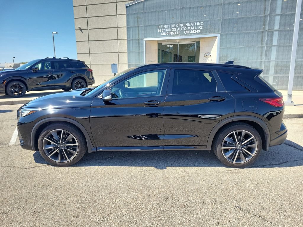 Used 2024 INFINITI QX50 Sport AWD/4WD image 2