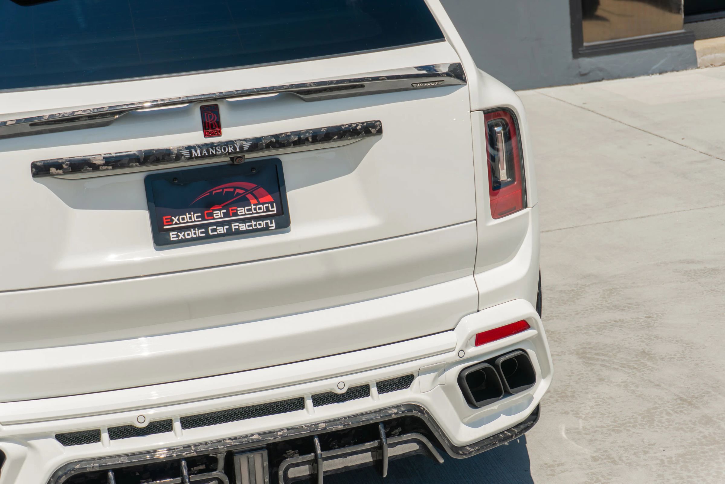 Used 2026 Rolls-Royce Cullinan AWD/4WD image 54