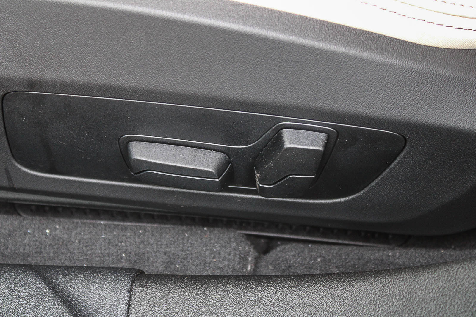 New 2026 BMW 228i w/ Technology Package FWD image 21