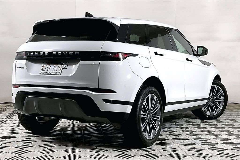 Used 2024 Land Rover Range Rover Evoque S AWD/4WD image 10