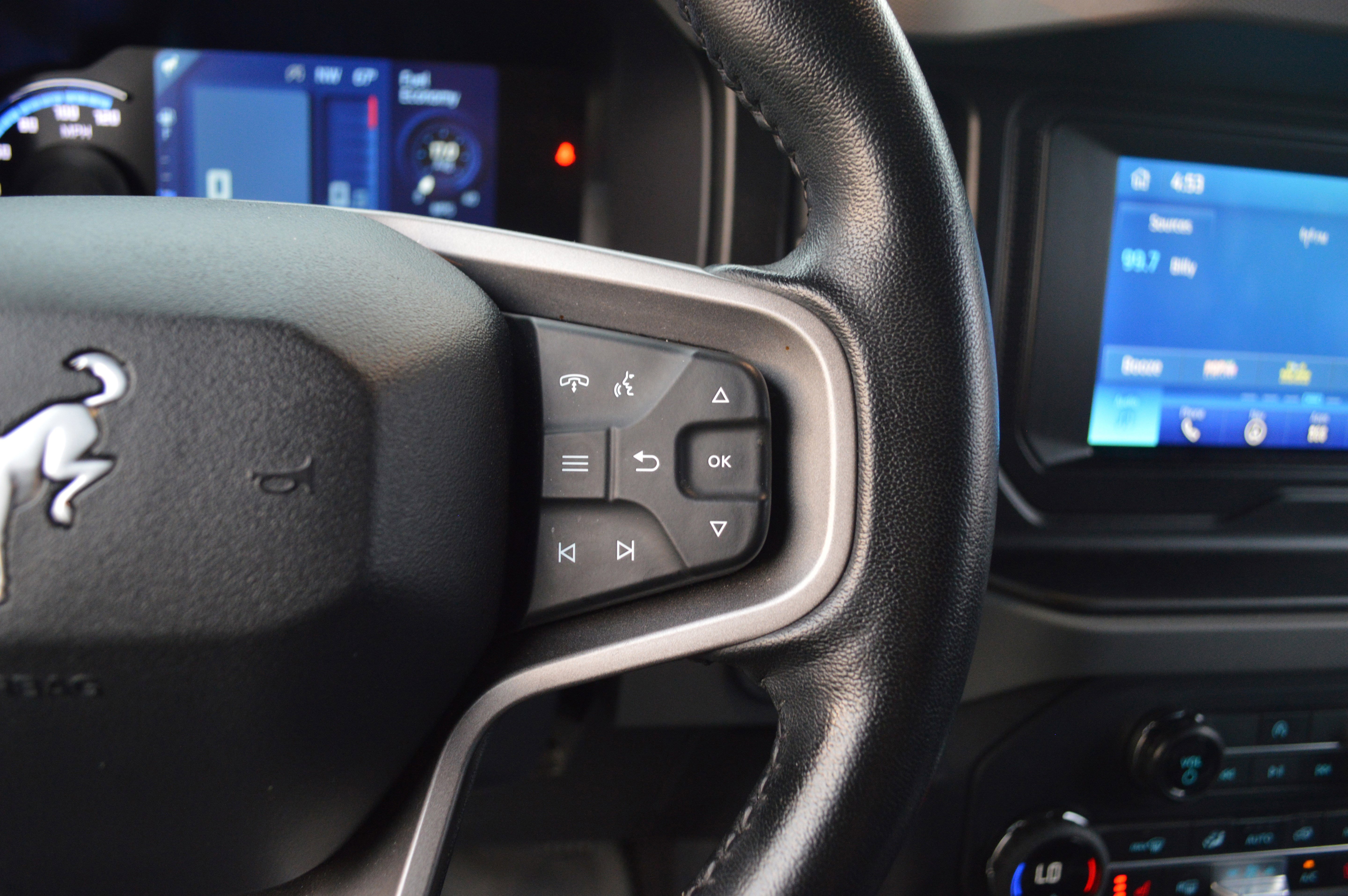 Used 2023 Ford Bronco Black Diamond image 16