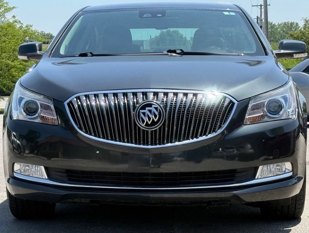 Used 2016 Buick LaCrosse Leather w/ Experience Buick Package FWD image 9