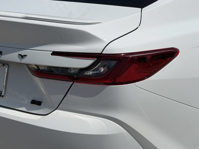 Used 2026 Toyota Camry SE w/ Convenience Package FWD image 7
