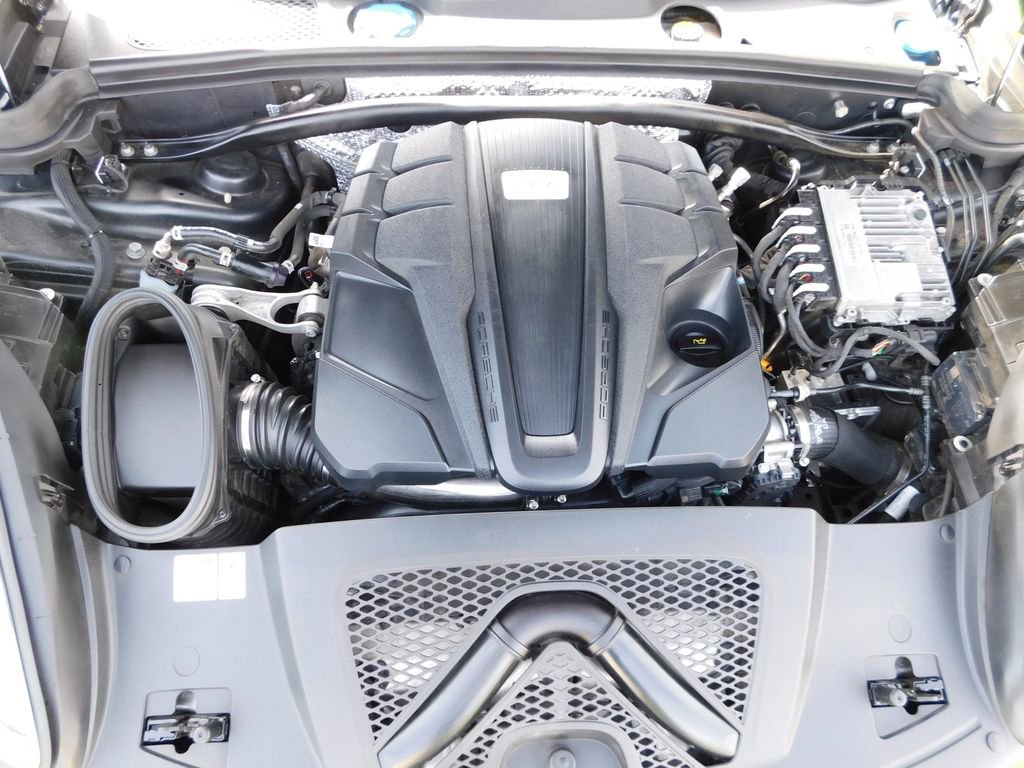Used 2020 Porsche Macan GTS image 44