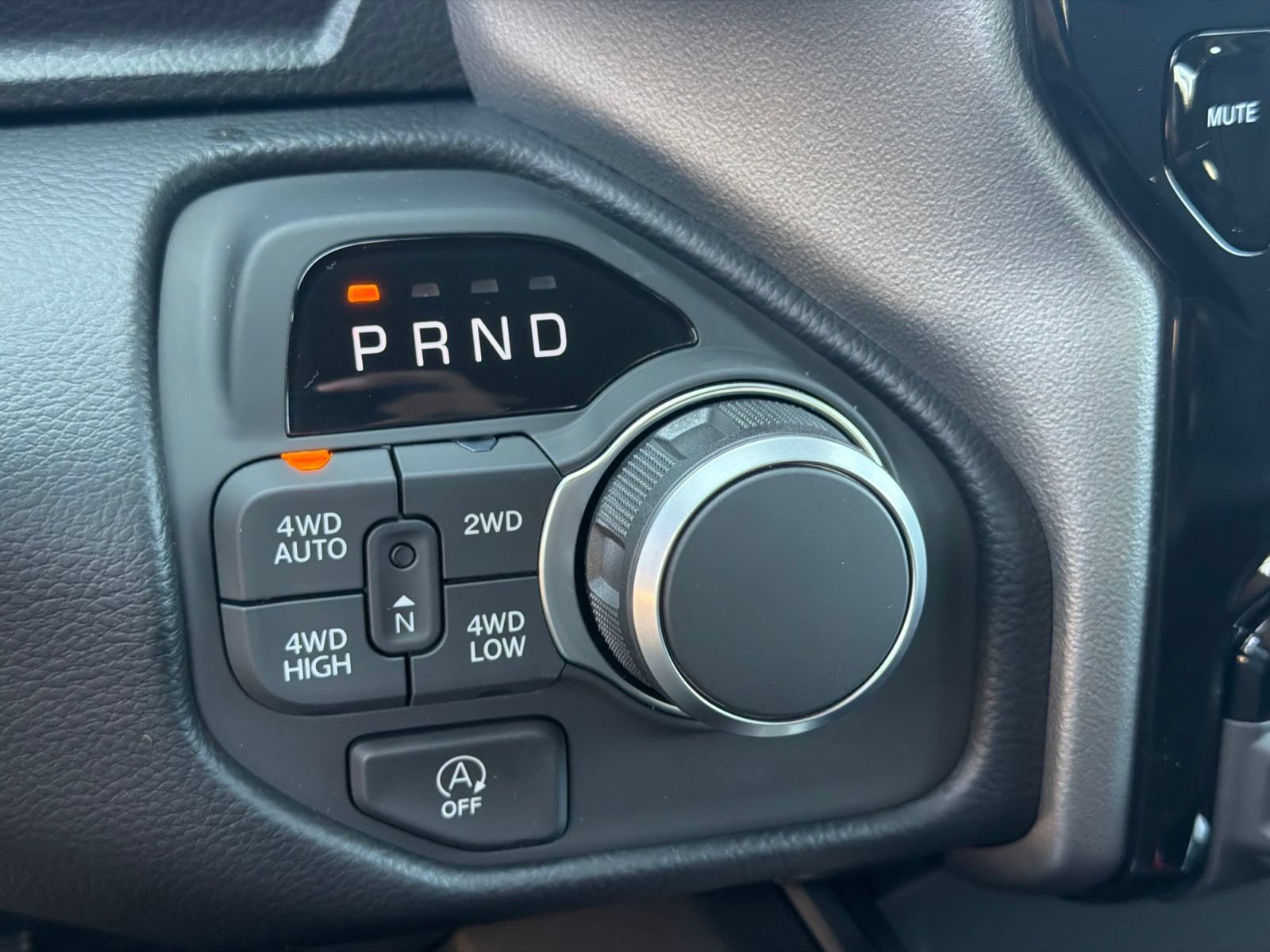 New 2027 RAM 1500 4x4 Crew Cab image 25
