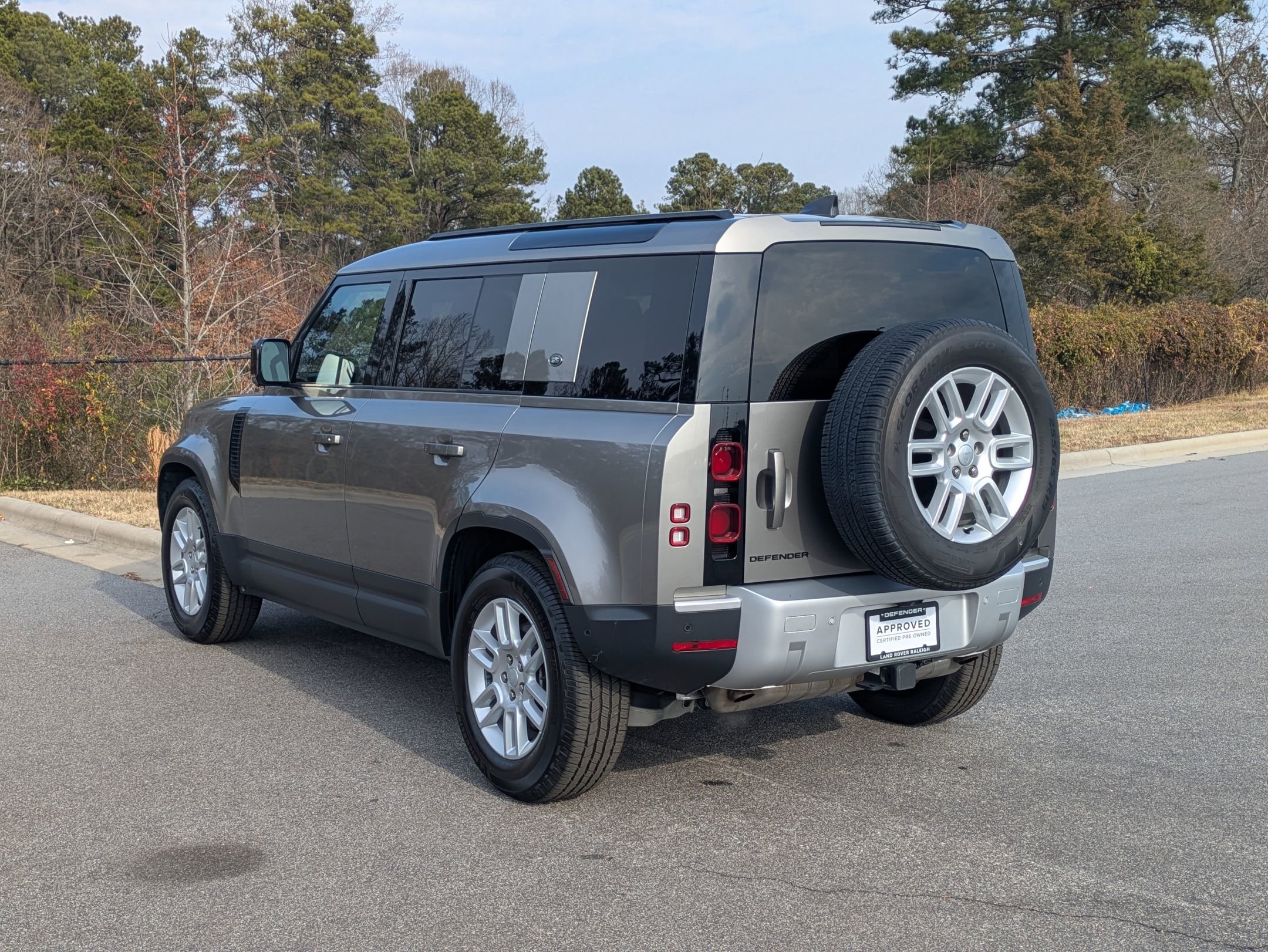 Certified 2024 Land Rover Defender 110 S image 7