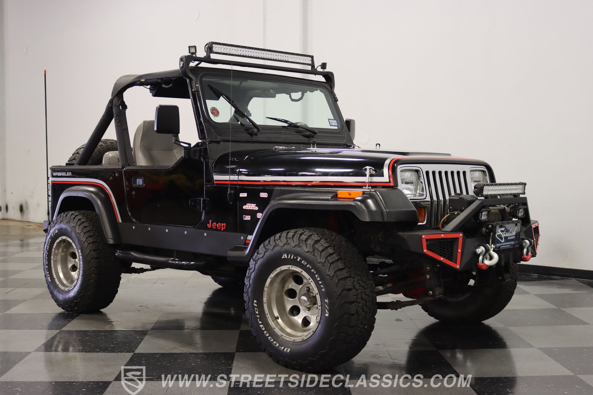 Used 1991 Jeep Wrangler 4WD image 14