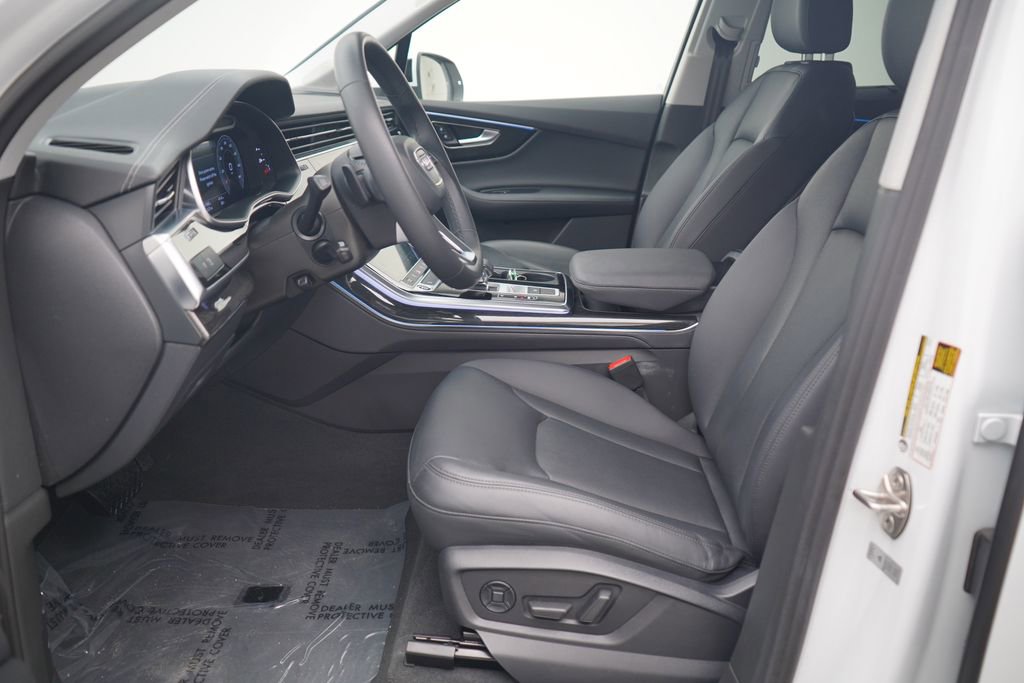 Used 2023 Audi Q7 3.0T Premium Plus w/ Premium Plus Package image 6