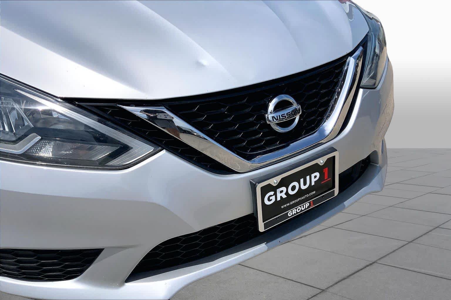 Used 2018 Nissan Sentra SV FWD image 27