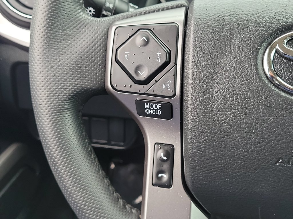 Certified 2023 Toyota Tacoma SR5 AWD/4WD image 9