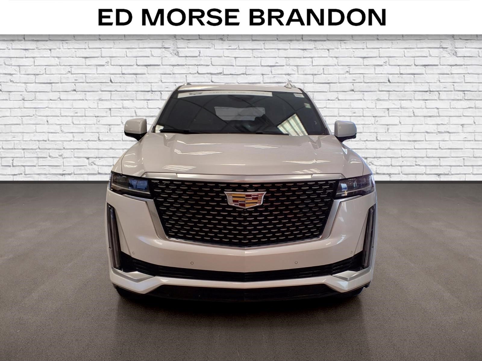 Certified 2023 Cadillac Escalade Premium Luxury w/ Performance Package AWD/4WD image 7