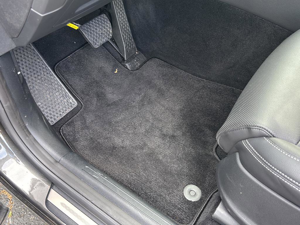 Certified 2026 Genesis GV70 2.5T image 13