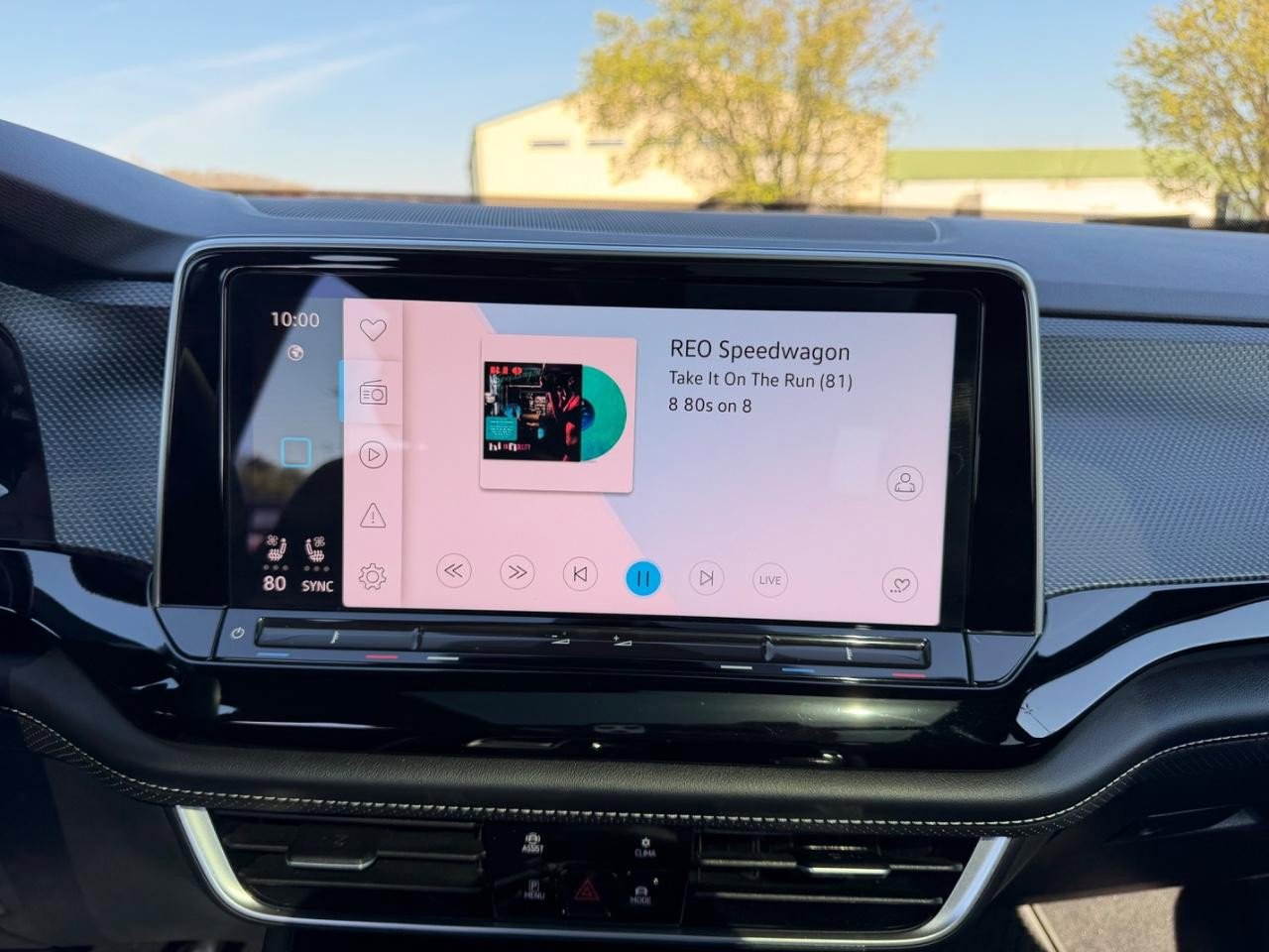 Used 2024 Volkswagen Atlas Cross Sport SEL R-Line image 16