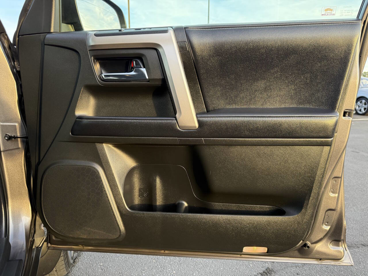 Used 2019 Toyota 4Runner SR5 AWD/4WD image 14