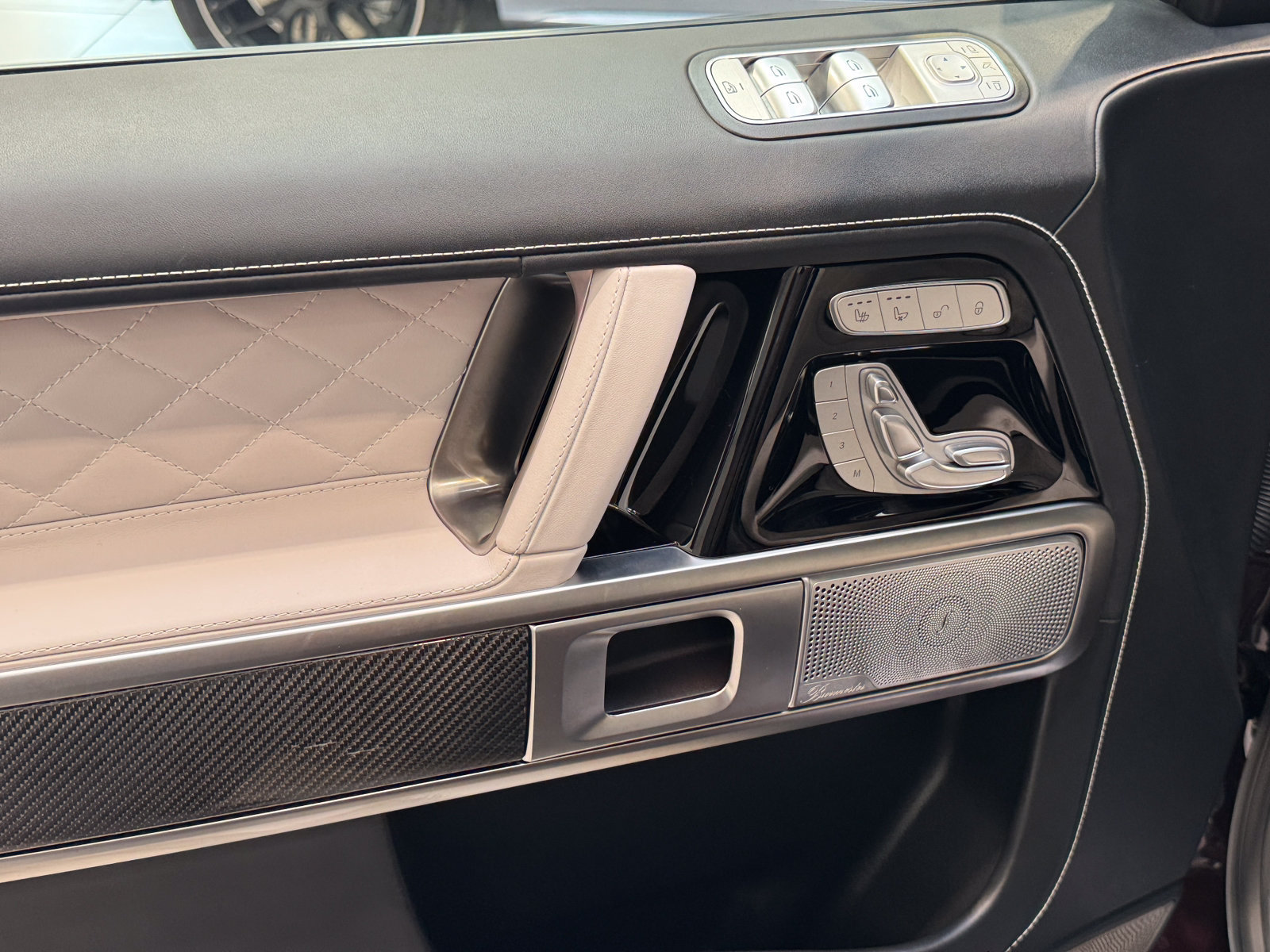 New 2027 Mercedes-Benz G 63 AMG 4MATIC image 10