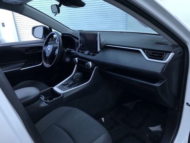 Certified 2025 Toyota RAV4 LE AWD/4WD image 22