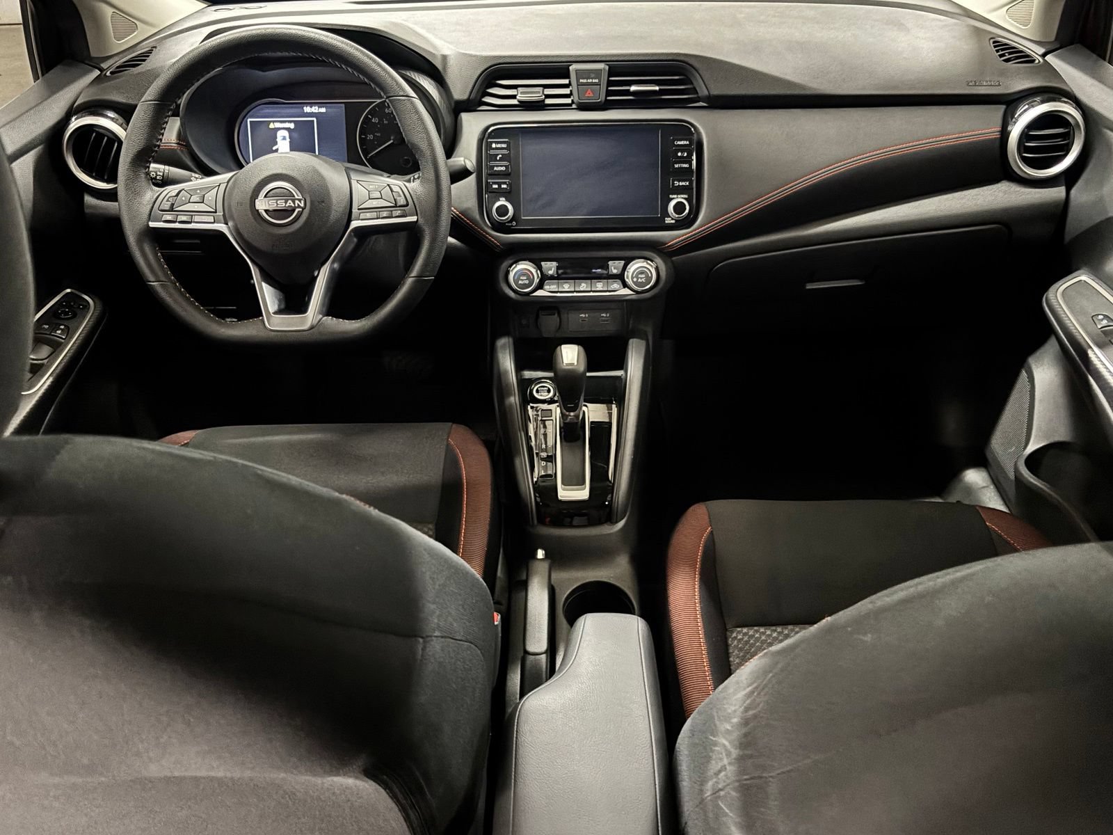 Used 2025 Nissan Versa SR w/ Trunk Package FWD image 11