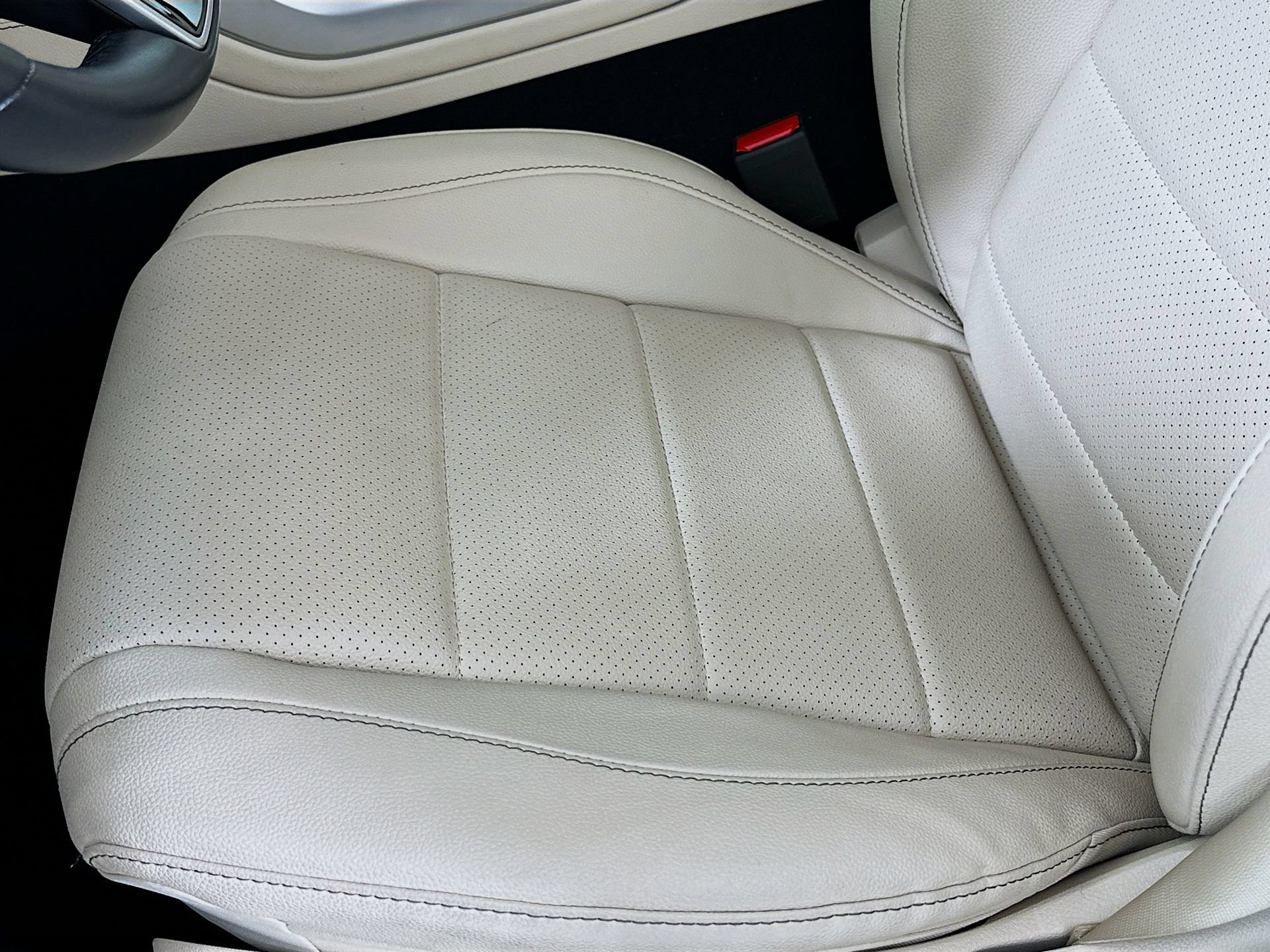 Certified 2025 Mercedes-Benz GLE 350 4MATIC image 21