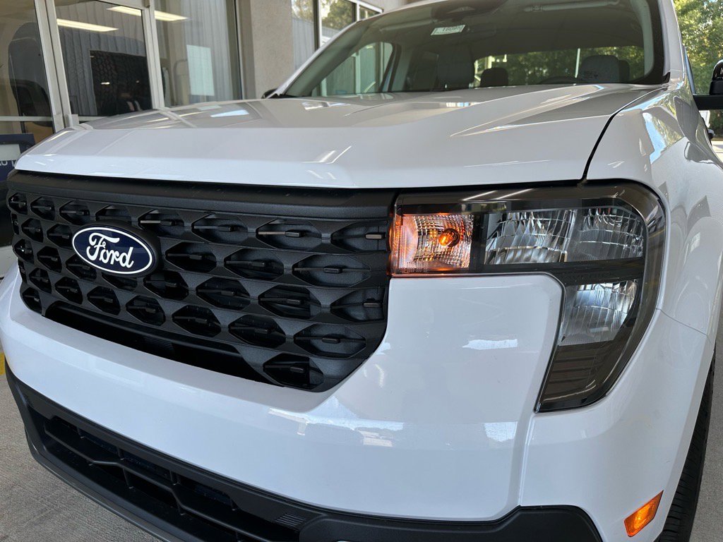 New 2025 Ford Maverick XLT