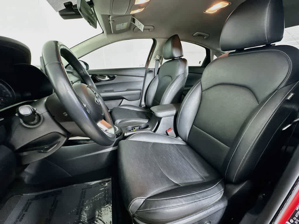 Used 2019 Kia Forte EX FWD image 12