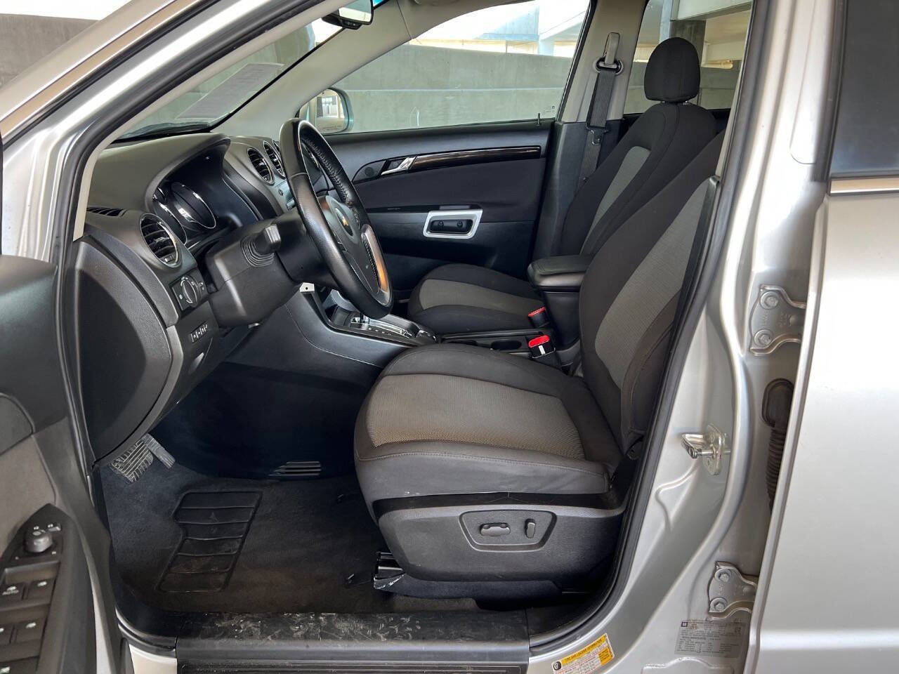 Used 2013 Chevrolet Captiva Sport LS FWD image 14