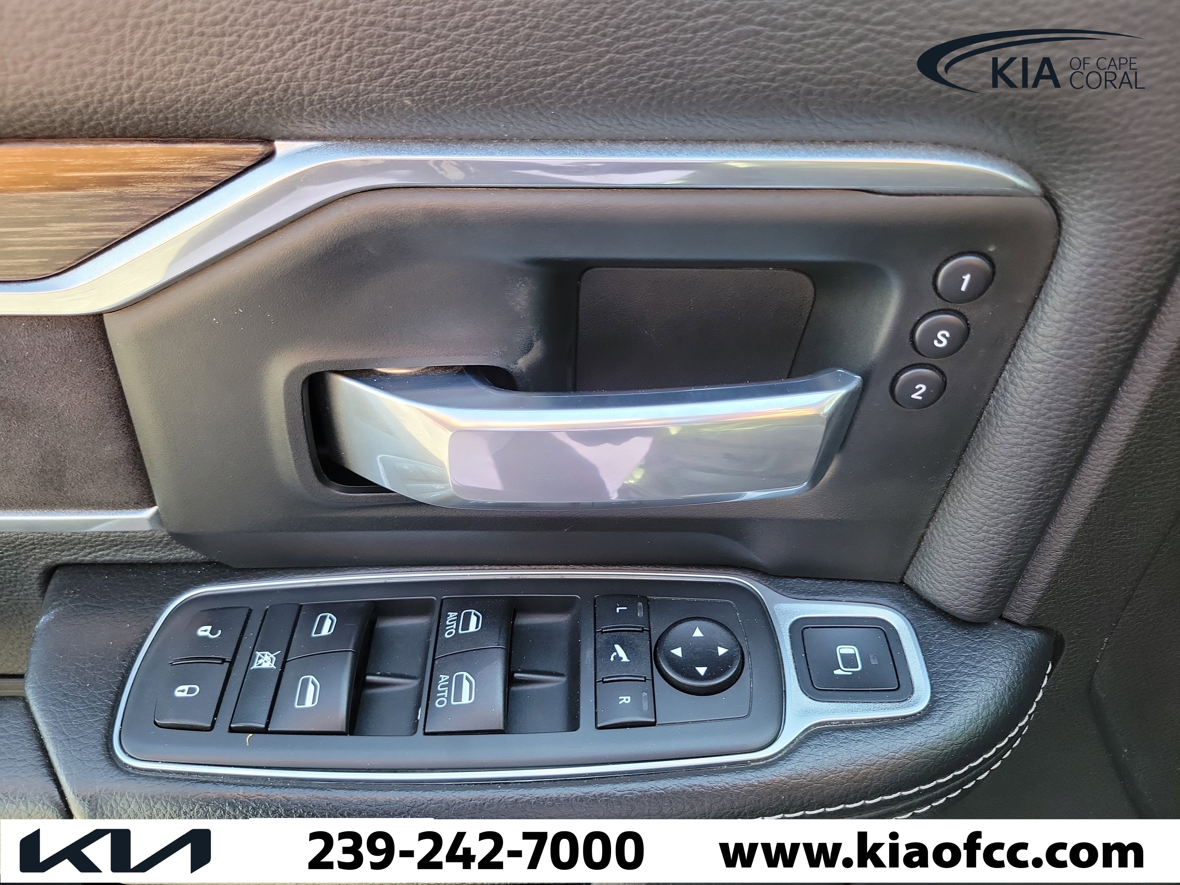 Used 2020 RAM 3500 Laramie AWD/4WD image 24