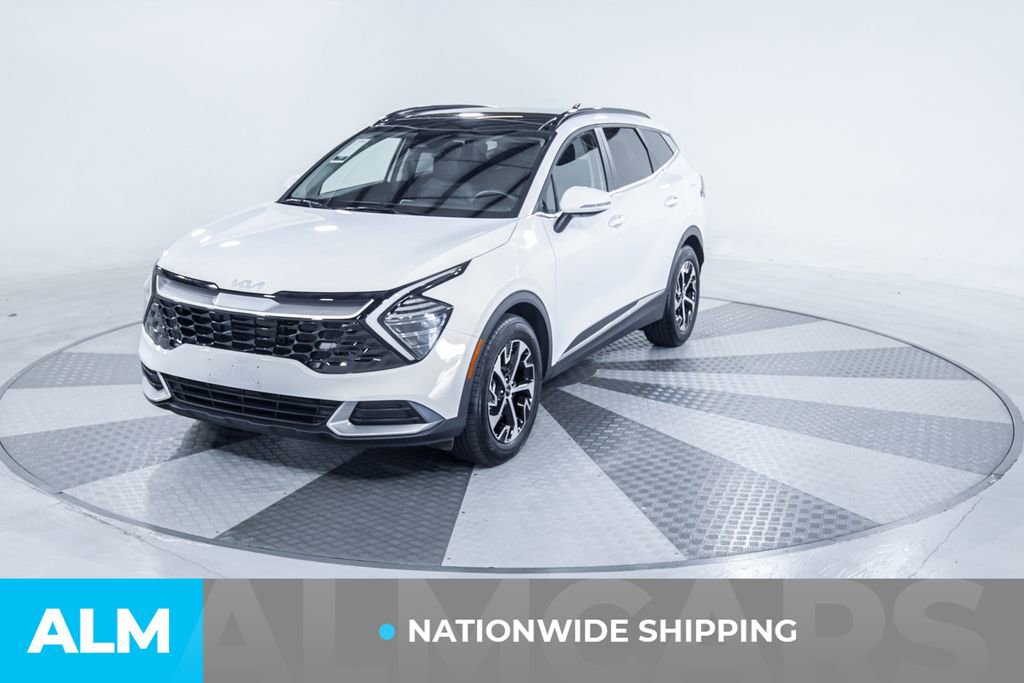 Used 2025 Kia Sportage EX w/ Premium Package FWD image 2