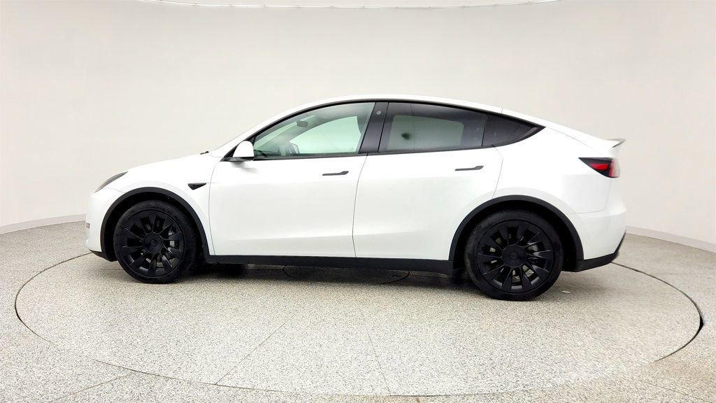 Used 2023 Tesla Model Y Long Range image 8