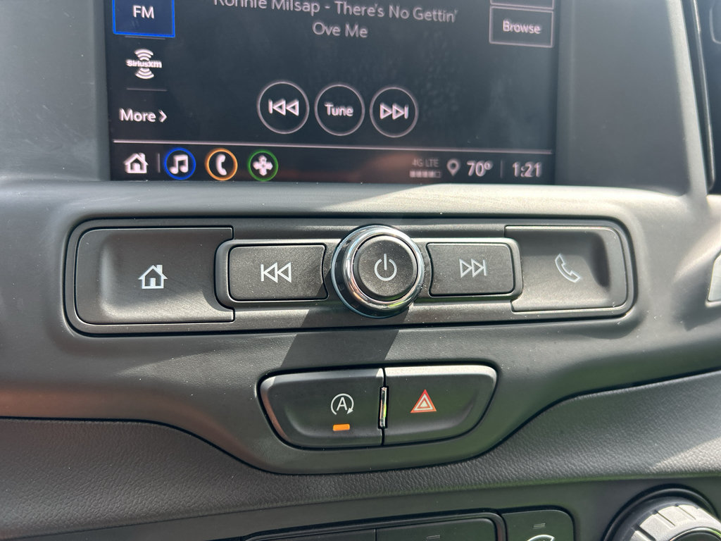 Used 2023 GMC Terrain SLE FWD image 27