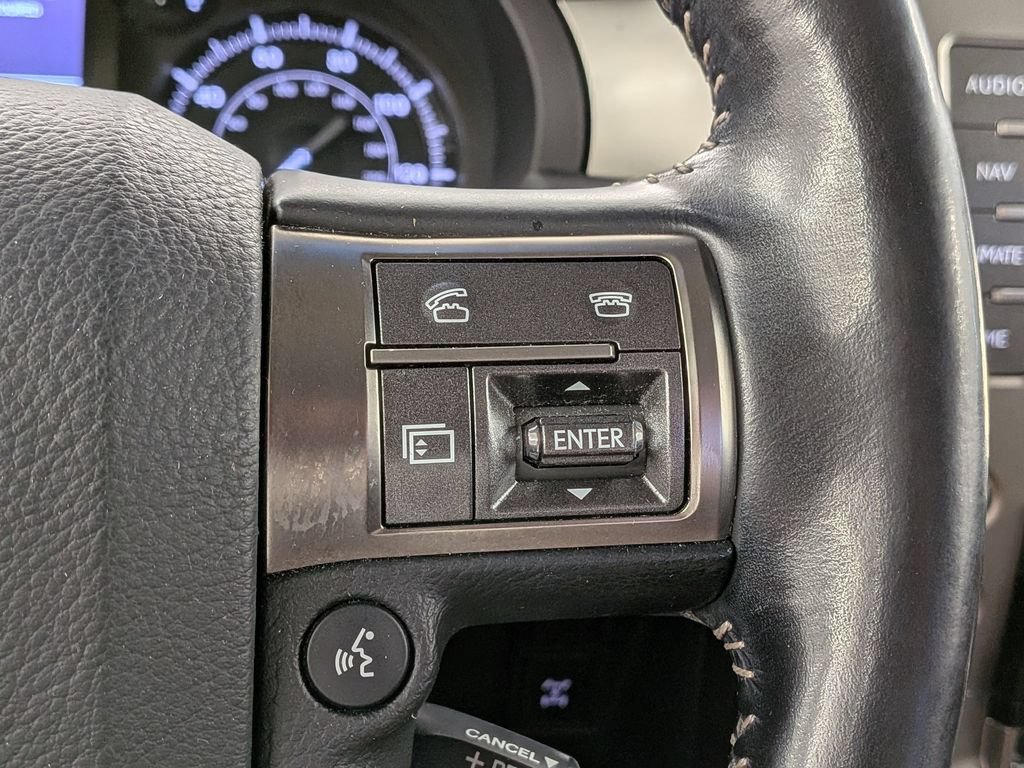 Used 2018 Lexus GX 460 Luxury w/ Preferred Accessory Package AWD/4WD image 20