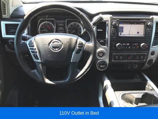 Used 2018 Nissan Titan PRO-4X w/ Pro-4x Convenience Package AWD/4WD image 7