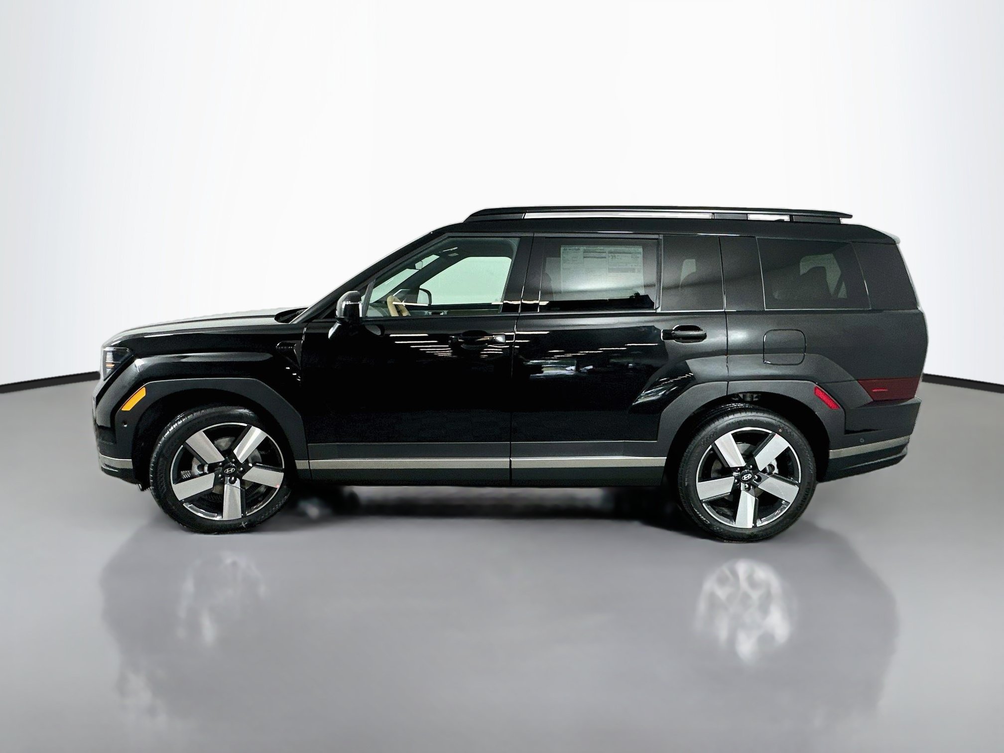 New 2027 Hyundai Santa Fe Limited AWD/4WD image 4
