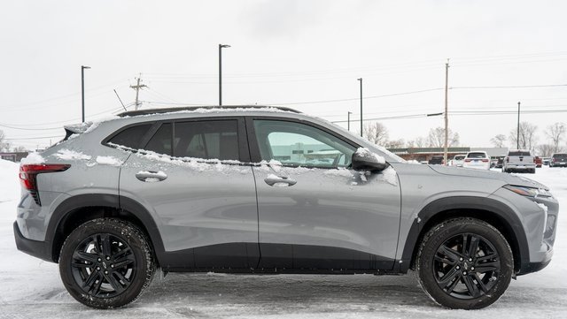 Used 2024 Chevrolet Trax ACTIV w/ Driver Confidence Package image 5