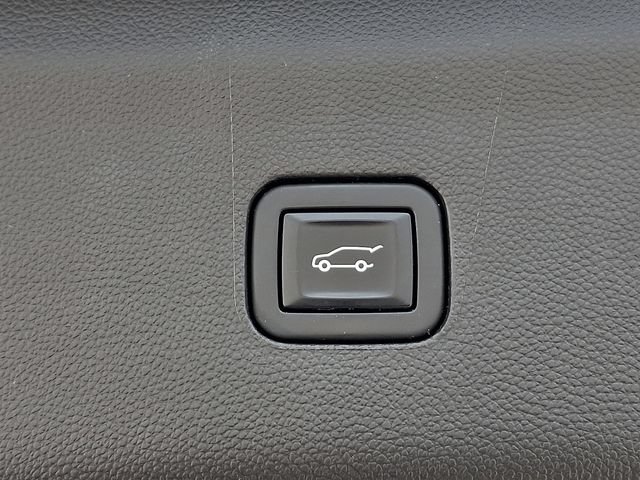 Used 2023 Buick Enclave Essence w/ Experience Buick Package AWD/4WD image 32