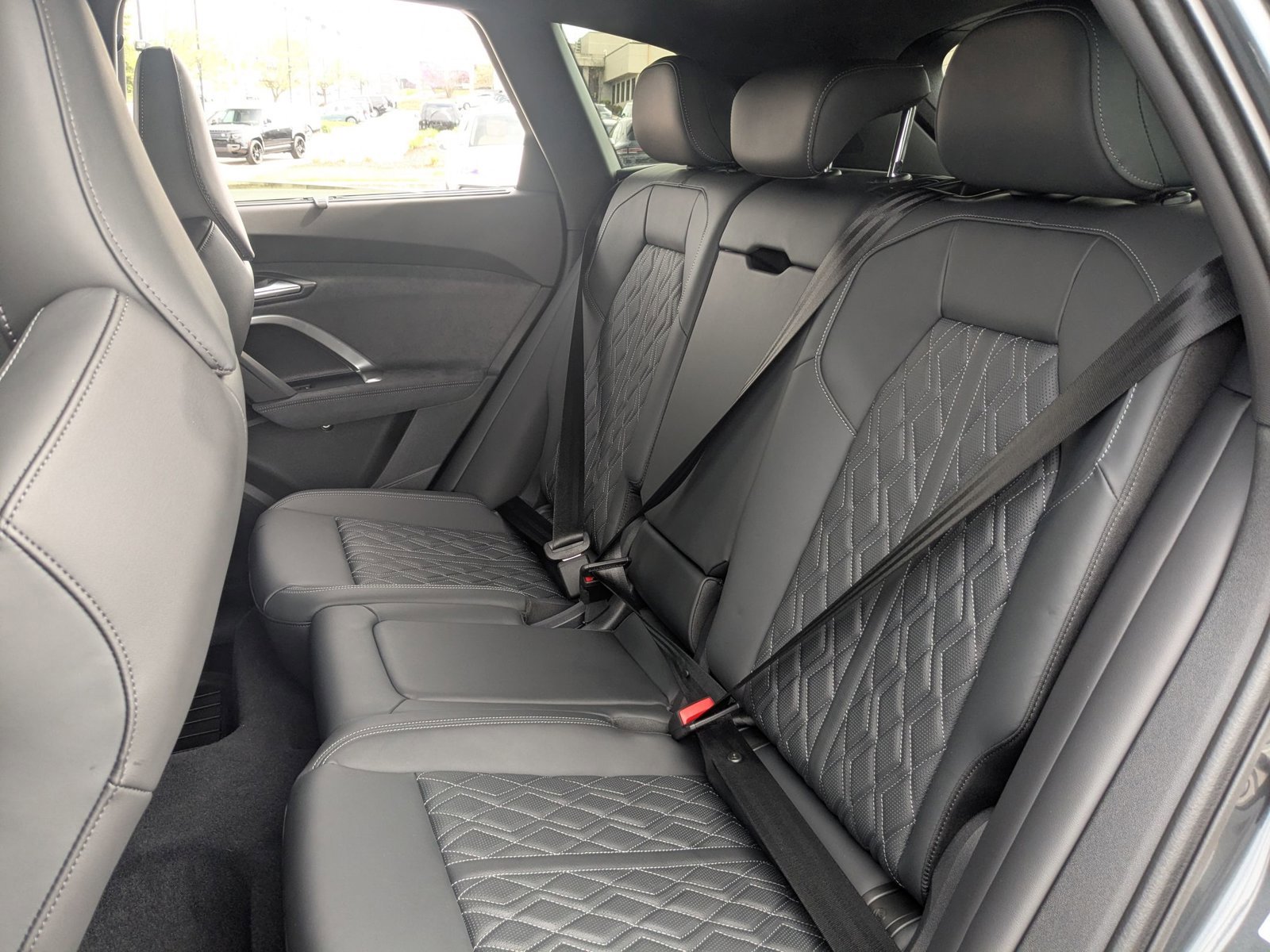 Used 2025 Audi SQ5 Prestige image 20